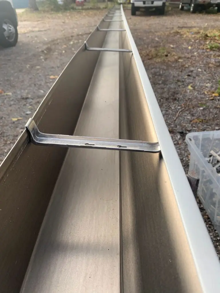 proper seamless gutter hanger spacing Gutters and Drainage 1